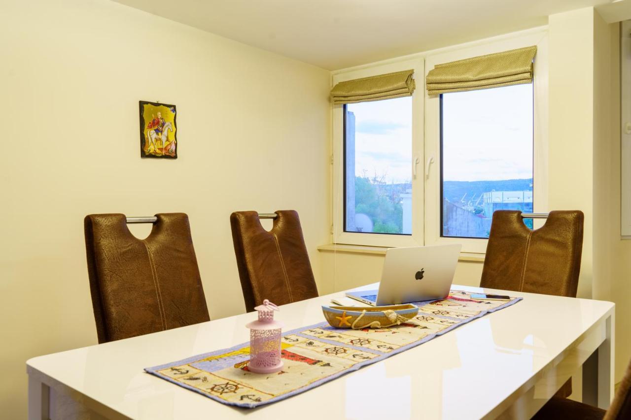 Centrally Located Apartment In 瓦爾納 外观 照片