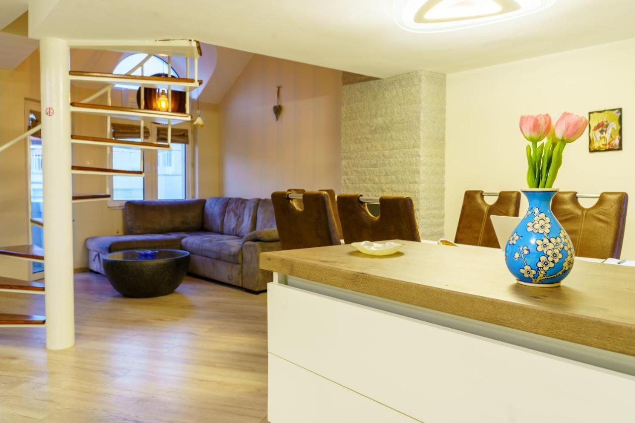 Centrally Located Apartment In 瓦爾納 外观 照片