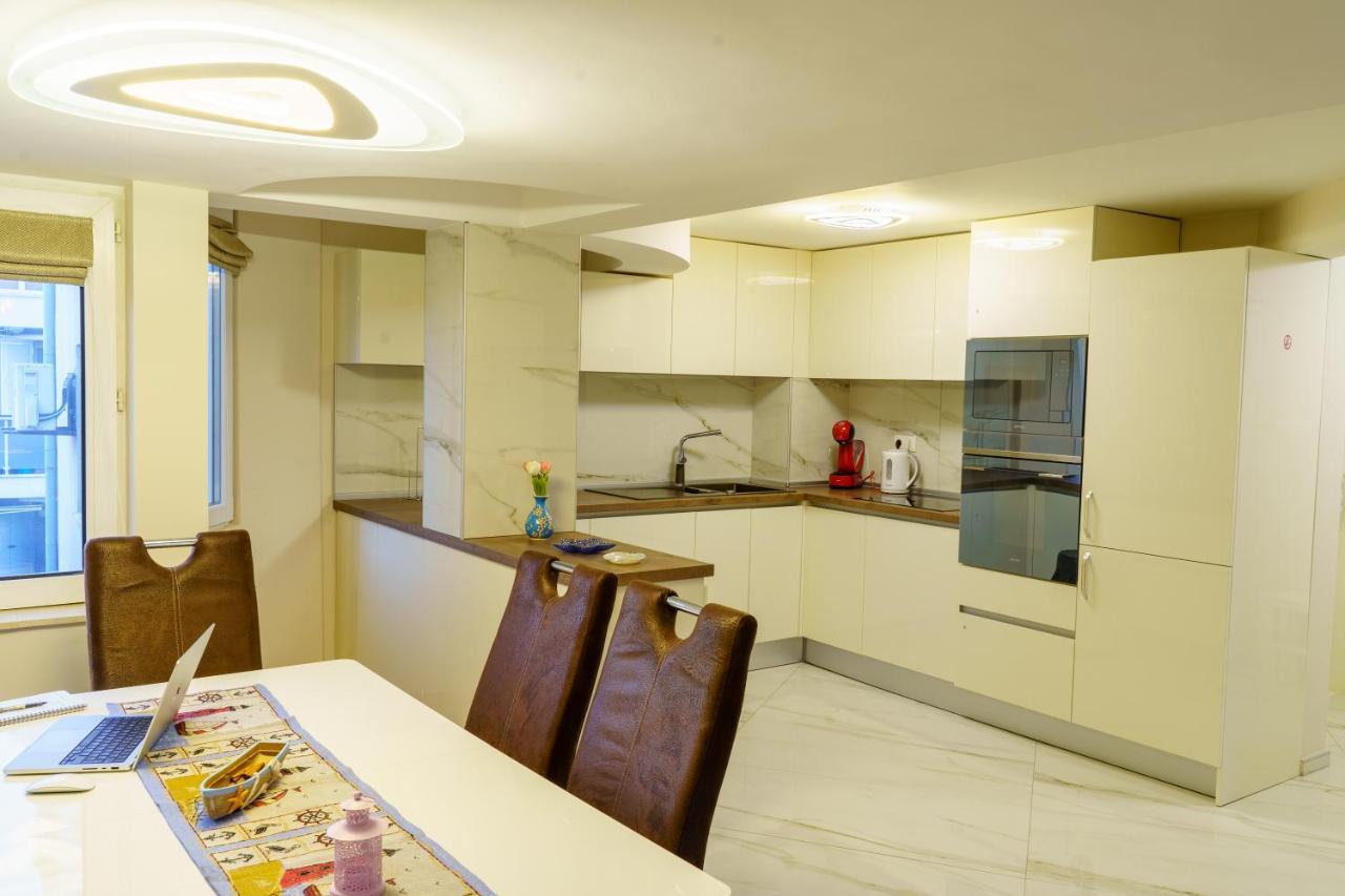 Centrally Located Apartment In 瓦爾納 外观 照片