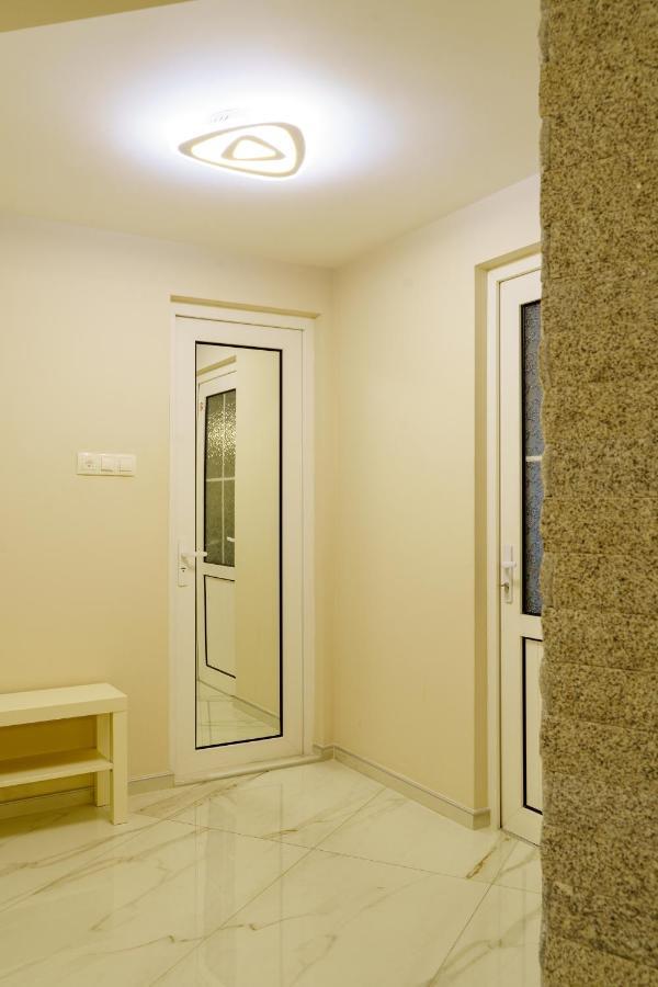 Centrally Located Apartment In 瓦爾納 外观 照片